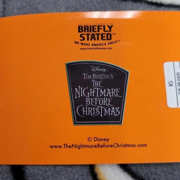 Nightmare Before Christmas pajama set | X Small | Disney - Picture 6 of 10